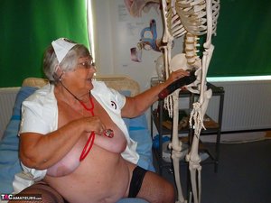 Hospital BBW Sex Pics